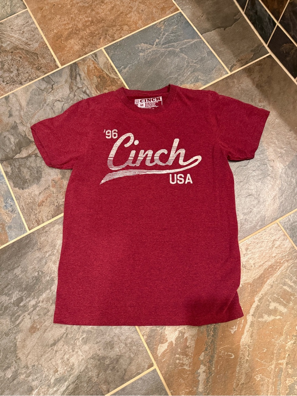 Men’s Cinch Maroon Graphic Script Tee